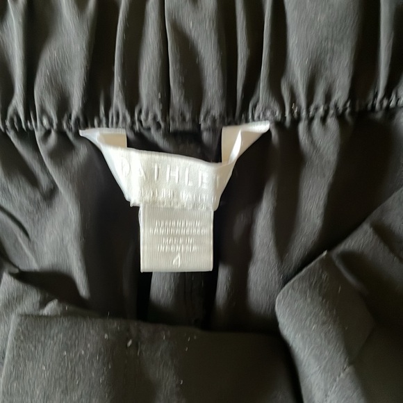 Athleta black paper bag waist pants size 4 - Picture 2 of 6